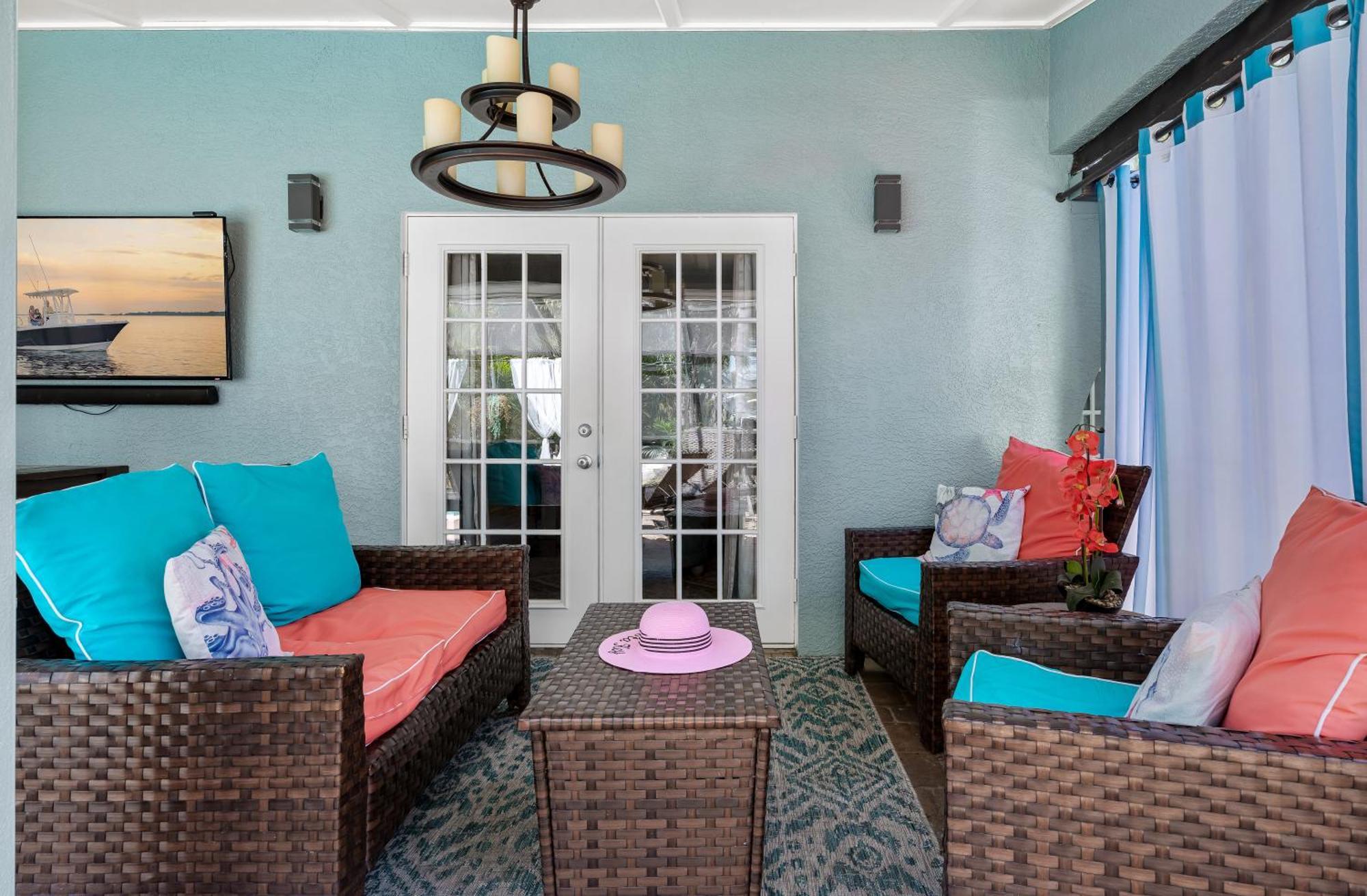 サラソータLuxury Zen Den With Heated Pool Just Off Siesta Keyアパートメント エクステリア 写真